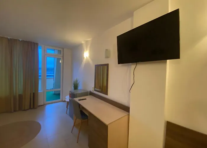 Esperanto 401 Large Sunny Appartement Slantchev Briag