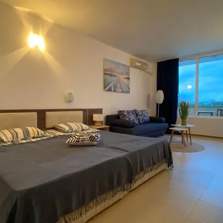 Esperanto 401 Large Sunny Апартамент Слънчев бряг