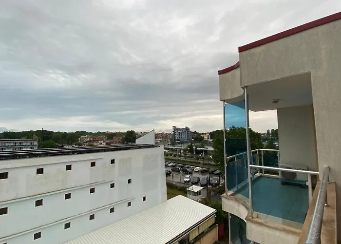 Esperanto 401 Large Sunny דירה